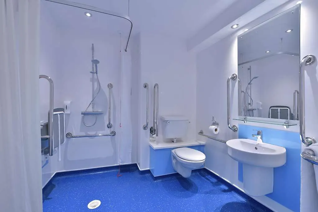 Travelodge Cardiff Central